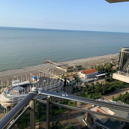 Orbi Sea Towers Apart Hotel Batumi Exterior photo